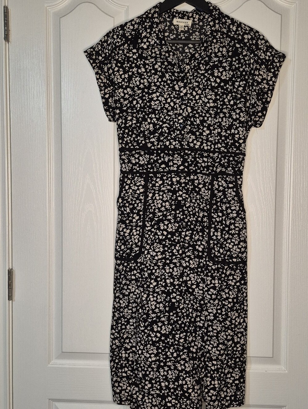 Monteau Black & White Floral Print Dress Size L